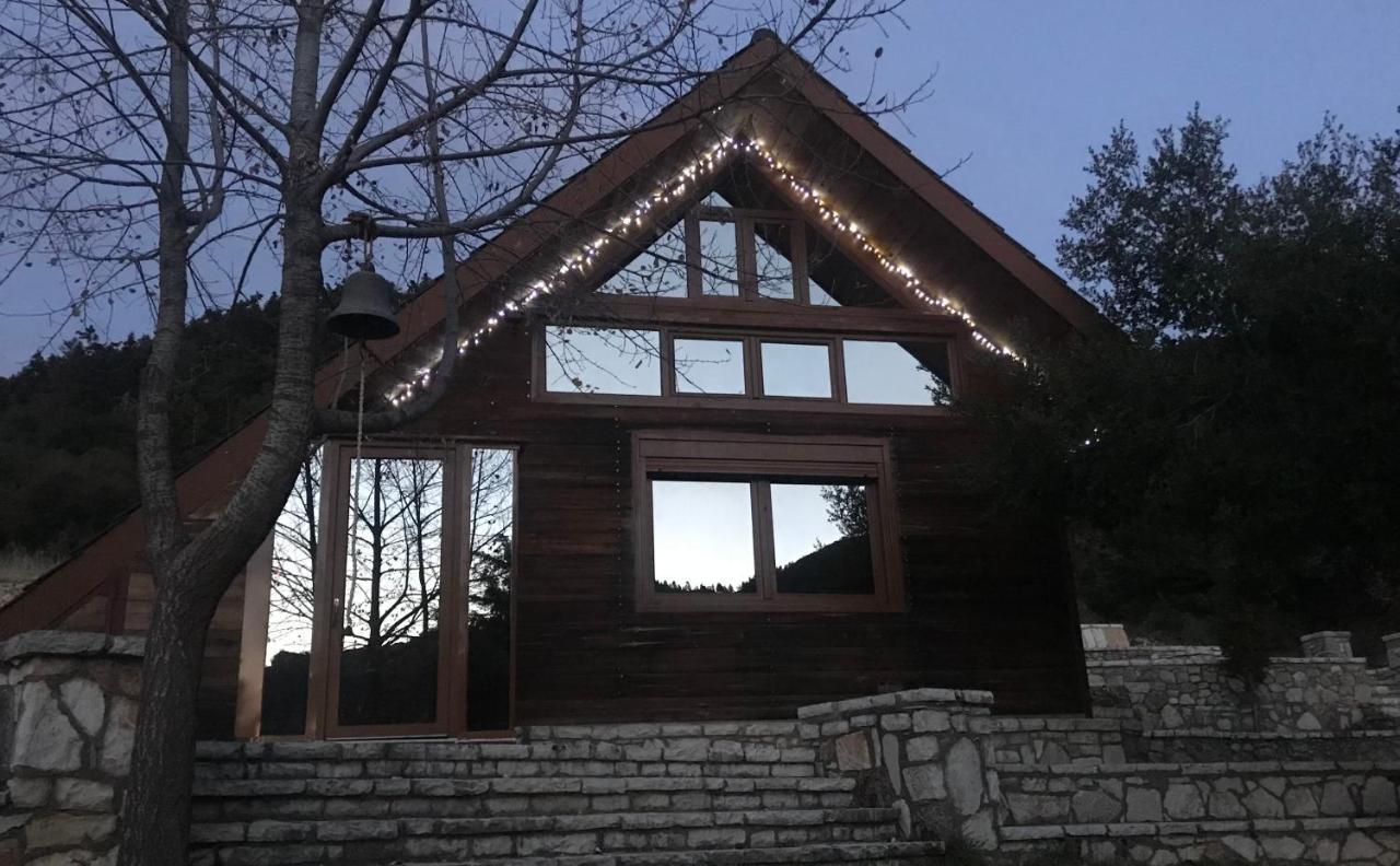 Chalet In The Forest Καλάβρυτα Εξωτερικό φωτογραφία